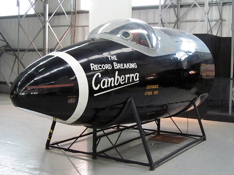 English Electric Canberra B.5 (VX185)