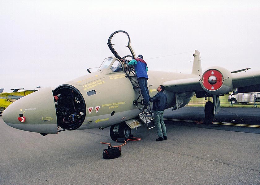 English Electric Canberra PR.9