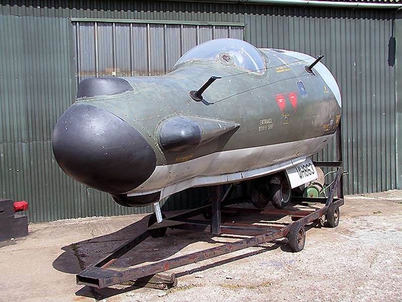 English Electric Canberra B.2/T.17 (WH863)