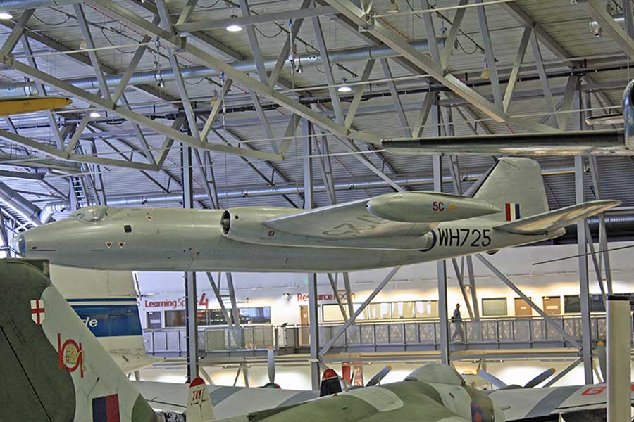 English Electric Canberra B.2 (WH725)