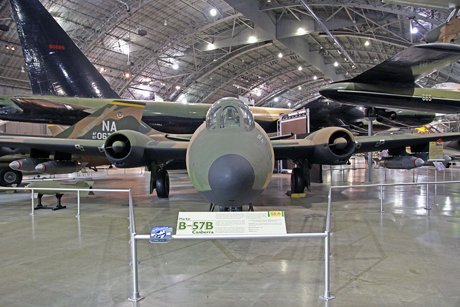 Martin B-57B/EB-57B Canberra (52-1499)