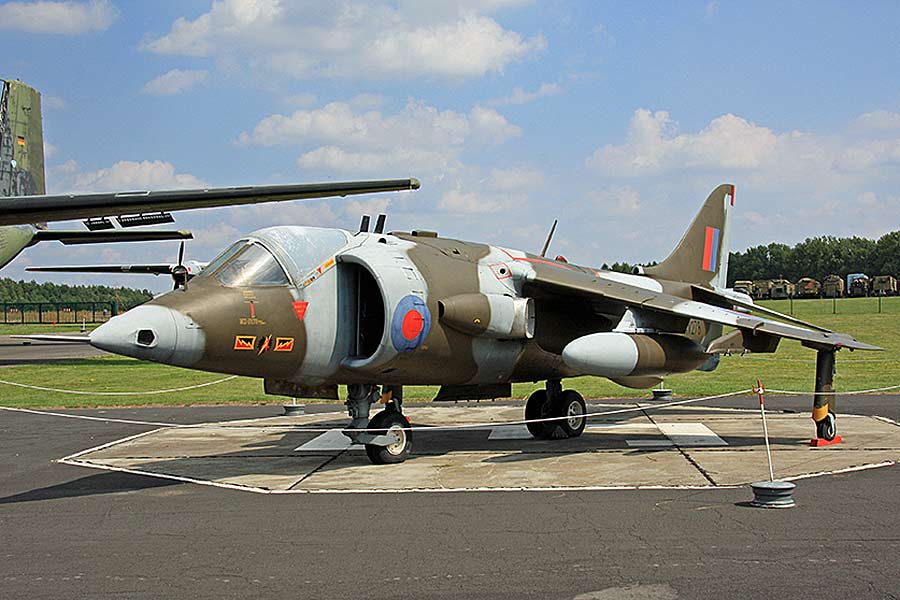 Hawker Siddeley Harrier P.1127 (RAF) (XV278)