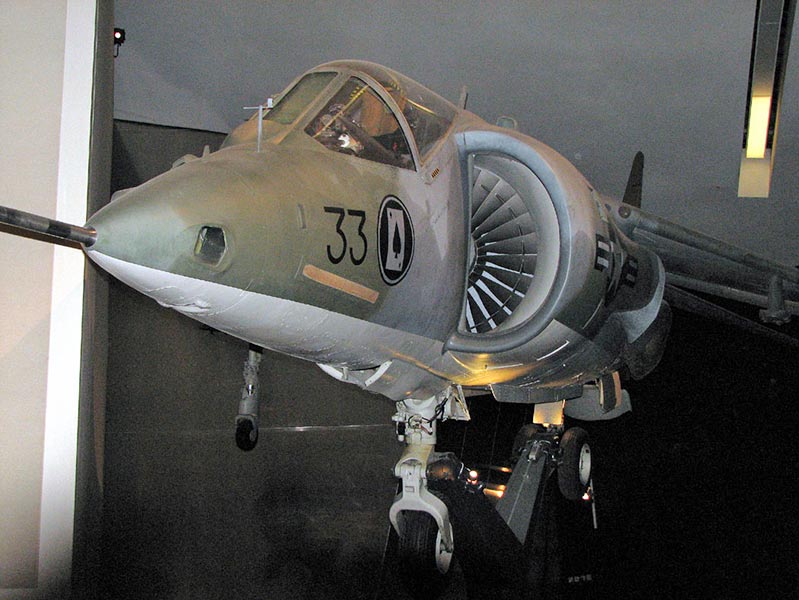 Hawker Siddeley Harrier AV-8A