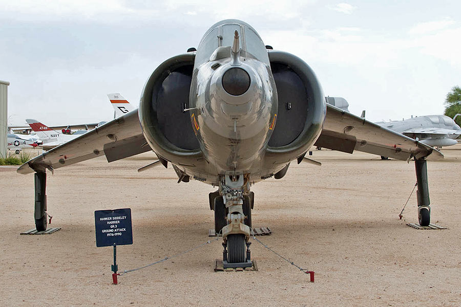 Hawker Siddeley Harrier GR.1/GR.3 (XV804)