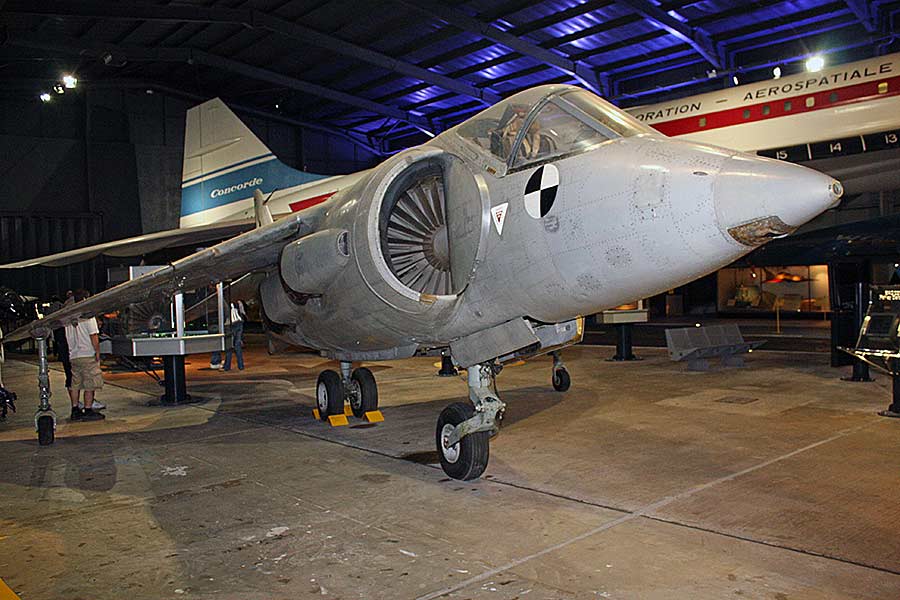 Hawker Siddeley Harrier P.1127 (RAF) (XP980)