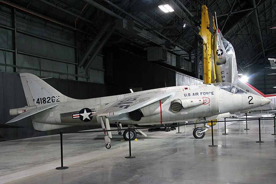 Hawker Siddeley Kestrel FGA.1 (XS688) (64-18262)