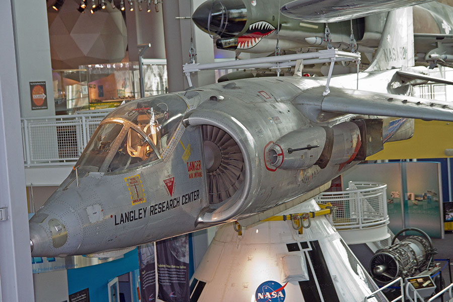 Hawker Siddeley Kestrel FGA.1 / XV-6A (XS689)