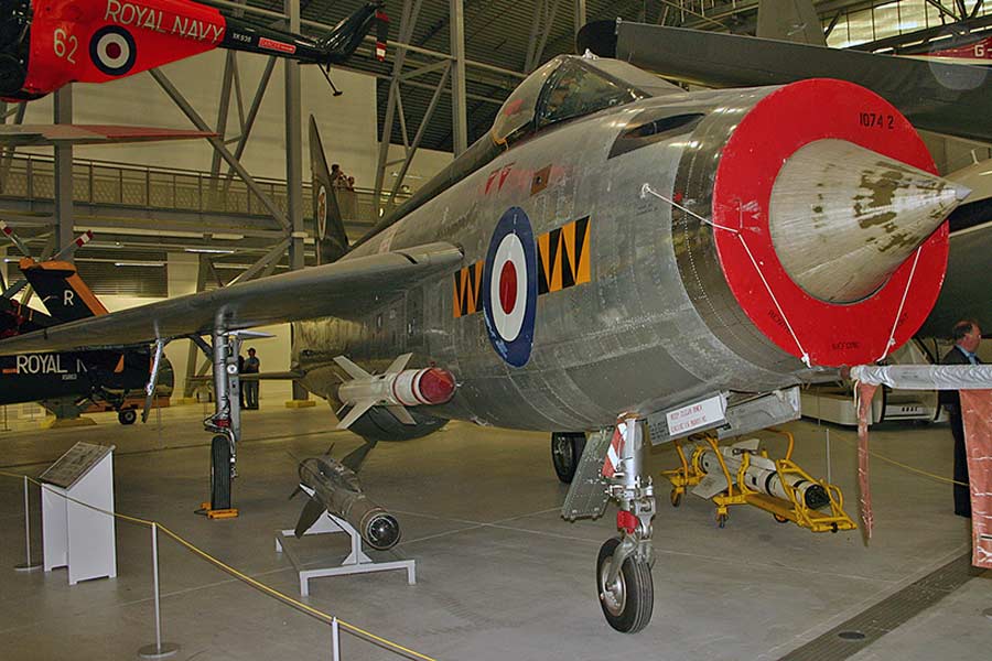 English Electric Lightning F.1A (XM135)