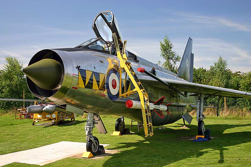 English Electric/BAC Lightning F.53 (53-686)