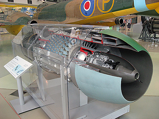 Junkers Jumo 004B axial-flow turbojet