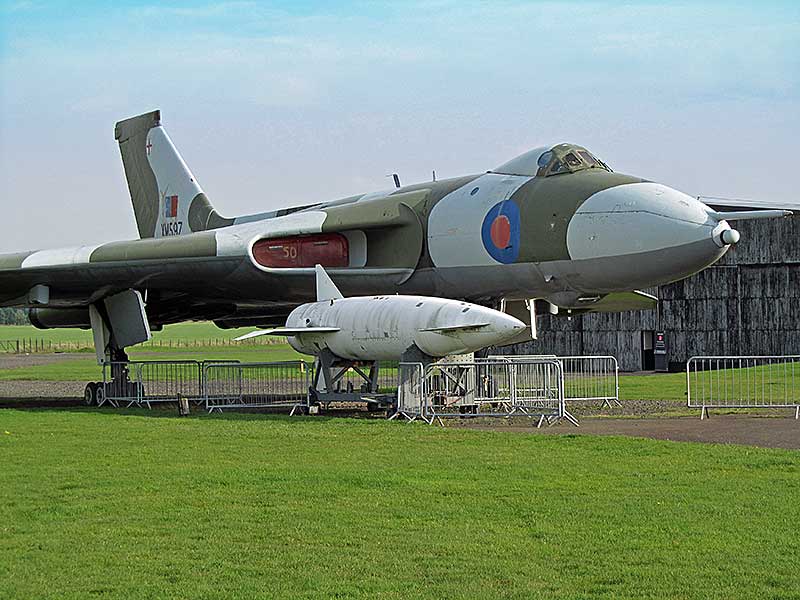 AVRO VULCAN B.2 (XM597)