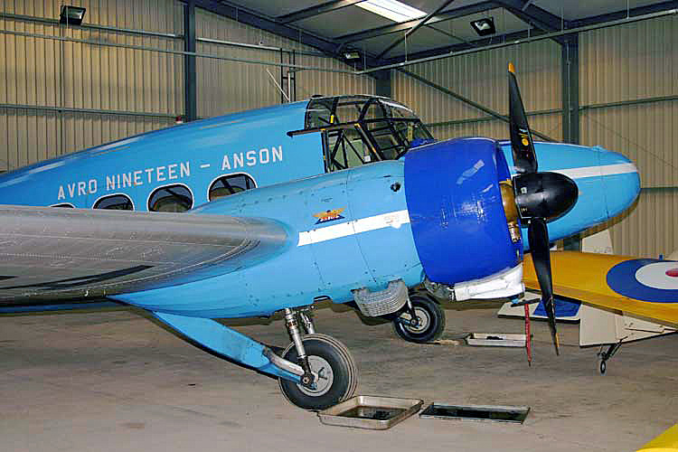 Avro Anson XIX (G-AHKX)