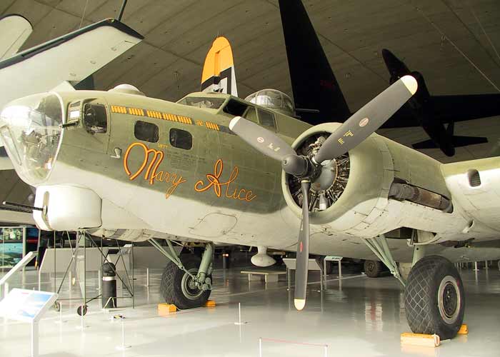 B.17G - "Mary Alice" (44-83735)