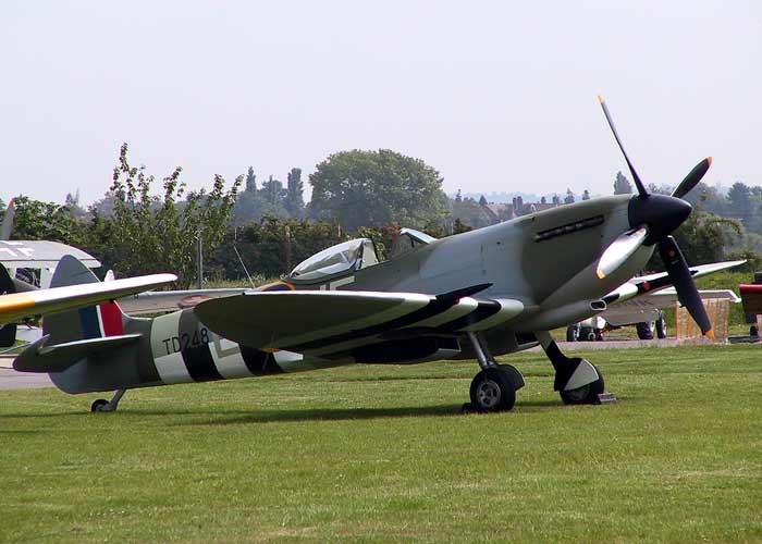 Supermarine Spitfire LF Mk XVIe (TD248)