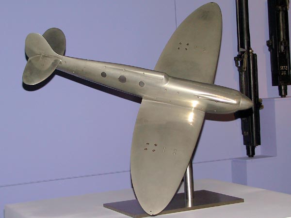 Spitfire-Wind-Tunnel-Model