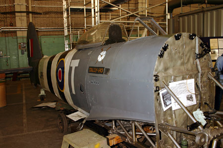 Hawker Typhoon 1B (JP843)